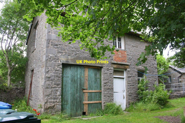Photo 6"x4" Outbuilding at the Old Vicarage Horton in Ribblesdale c2015
