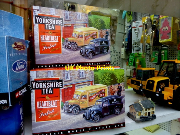 Photo 6"x4" Souvenir Model Vintage Vans, Omagh Omagh c2015