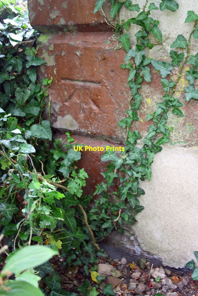 Photo 6"x4" Benchmark on 'Upton House' Town Head\/NY6425 c2015