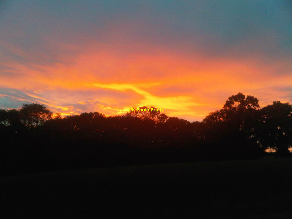 Photo 6"x4" Barelands Farm Cottages Sunset Bells Yew Green c2013