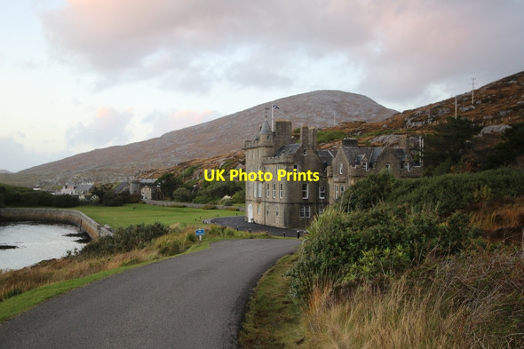 Photo 6"x4" Cabin and castle by Loch Leosavay, Isle of Harris Amhainn Suidhe c2015