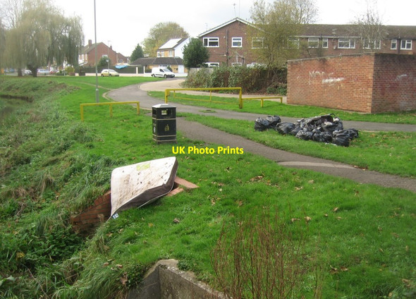 Photo 6"x4" Fly tipping by Cove Brook Frimley c2015