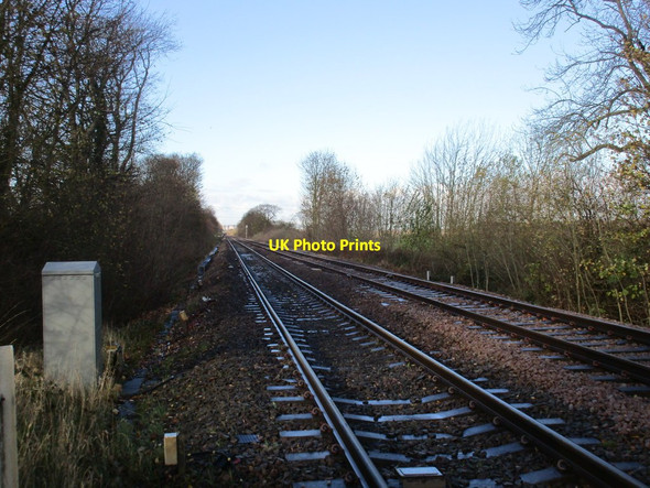 Photo 6"x4" The railway to Knottingley Womersley c2015