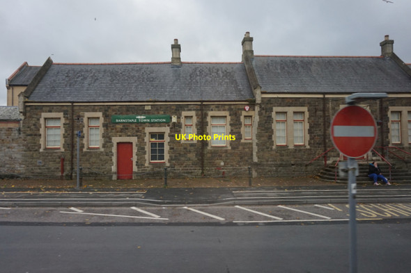 Photo 6"x4" The former Barnstaple Town Station Barnstaple c2015