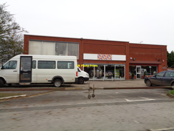 Photo 6"x4" Carpet shop near Drakes Broughton Drakes Broughton c2015