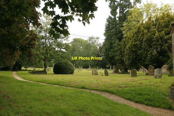 Photo 6"x4" Path through the Churchyard Yattendon c2015