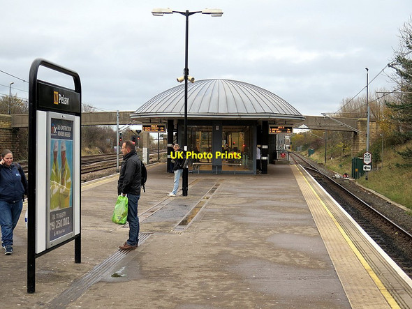 Photo 6"x4" Pelaw Metro Station Hebburn c2015