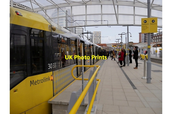 Photo 6"x4" Manchester Victoria Metrolink Stop, Platform D Manchester c2015