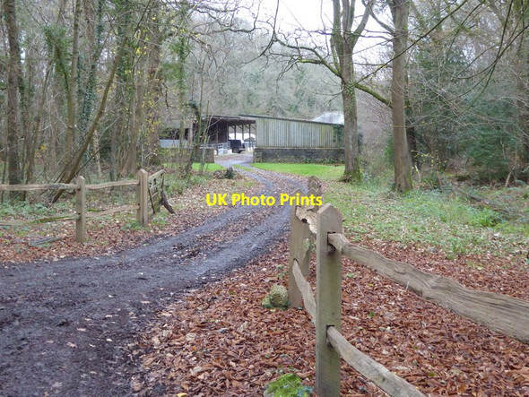 Photo 6"x4" Barn by Drungewick Lane Roundstreet Common c2015