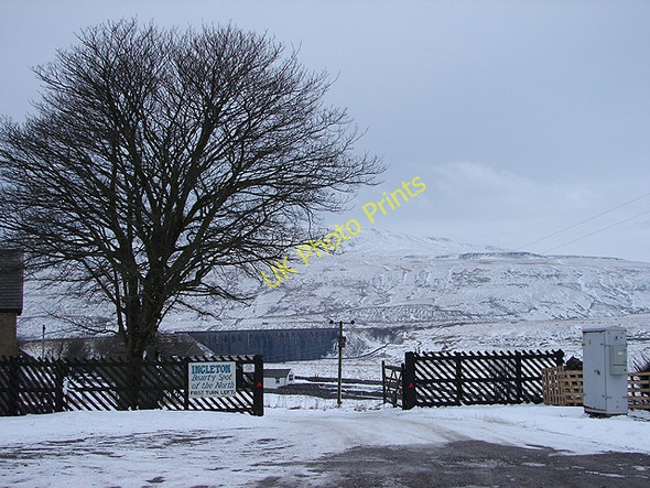 Photo 6"x4" Ribblehead Station entrance Ribble Head\/SD7779 c2009