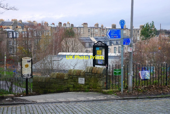 Photo 6"x4" National Cycle Network signpost Edinburgh c2015