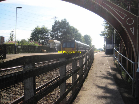 Photo 6"x4" Train at Brampton Junction Farlam c2015