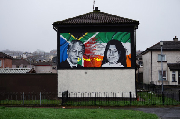 Photo 6"x4" Mural on Meenan Square, Bogside Londonderry\/C4316 c2015