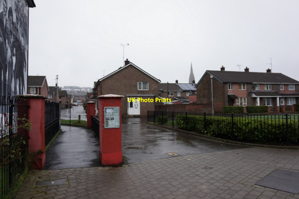 Photo 6"x4" Lisfannon Park, Bogside, Londonderry \/ Derry Londonderry\/C4316 c2015