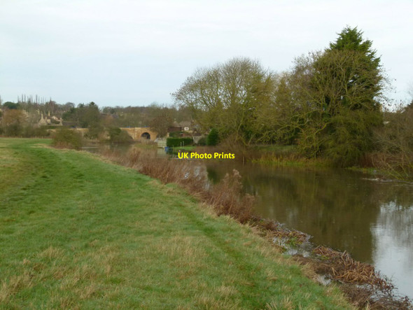 Photo 6"x4" River Nene at Wansford Stibbington c2015