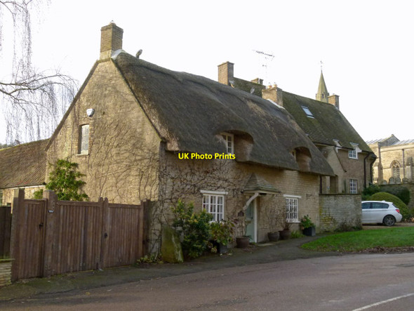 Photo 6"x4" Meadow Cottage, Bridge End, Wansford Wansford\/TL0799 c2015