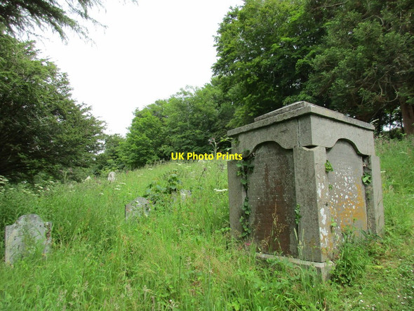 Photo 6"x4" Churchyard, St. Ishmael's St Ishmael's c2015