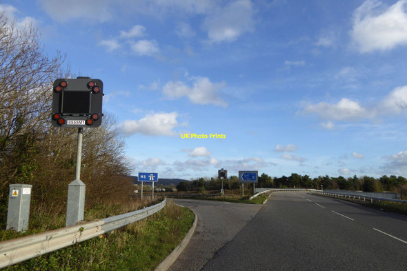 Photo 6"x4" Turning for northbound on slip at Junction 20 of M5 Clevedon c2015