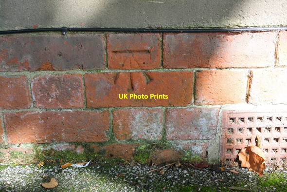Photo 6"x4" Benchmark on #32 Fishpond Drive Nottingham\/SK5641 c2015