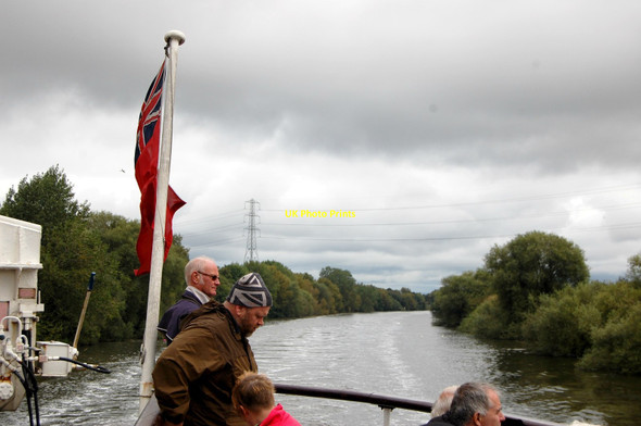 Photo 6"x4" On the Manchester Ship Canal Irlam c2012