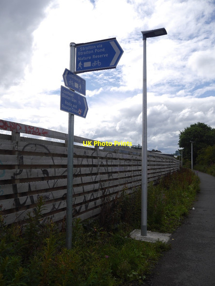 Photo 6"x4" Signpost, Loanhead railway paths Bonnyrigg c2015