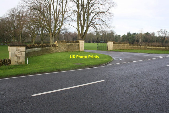 Photo 6"x4" Entrance to Frilford Heath Golf Club from A338 Frilford c2016