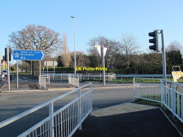 Photo 6"x4" New barriers, M6 J.17  Sandbach c2015