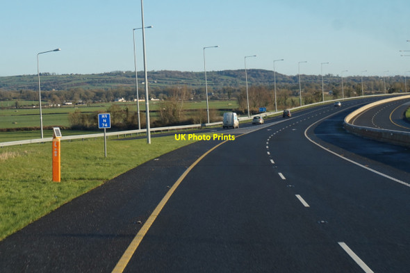 Photo 6"x4" The M9 Northbound at junction 8 Maddockstown c2016 P1
