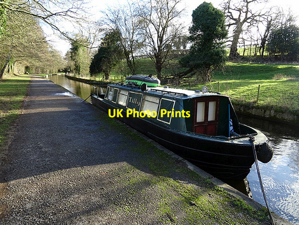 Photo 6"x4" The vessel 'Tilly' on the Llangollen Canal Bryn-yr-Eos c2016
