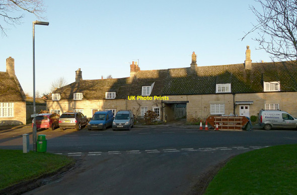 Photo 6"x4" Buildings on the green, Market Overton Market Overton c2016