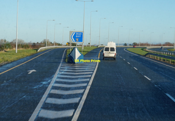 Photo 6"x4" M9 Northbound at junction 5 Tinryland c2016