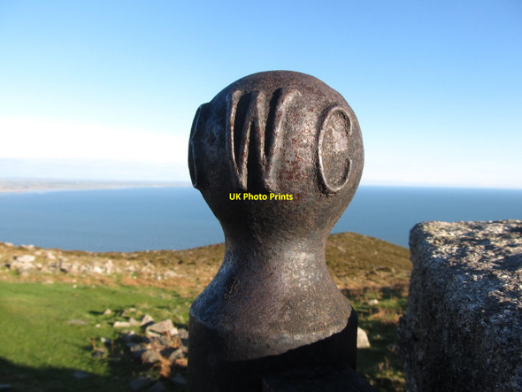 Photo 6"x4" A BWC gate post ball finial at Drinneevar Newcastle\/J3732 c2016