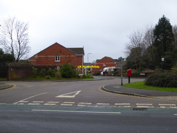 Photo 6"x4" Entrance to Well Oak Park housing estate, Dryden Road, Exeter Exeter c2016