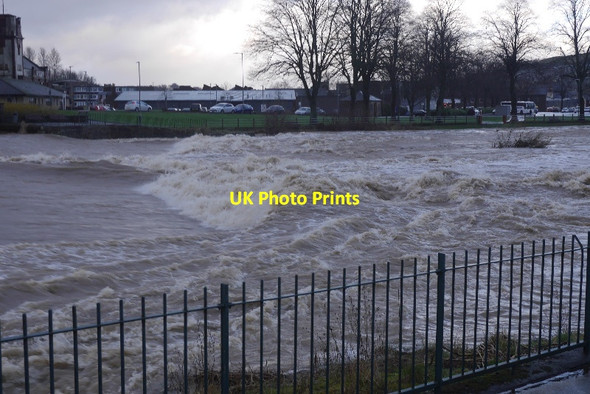 Photo 6"x4" Teviot in spate Hawick c2016