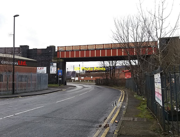 Photo 6"x4" Railway viaduct over Water Lane Leeds\/SE3034 c2016