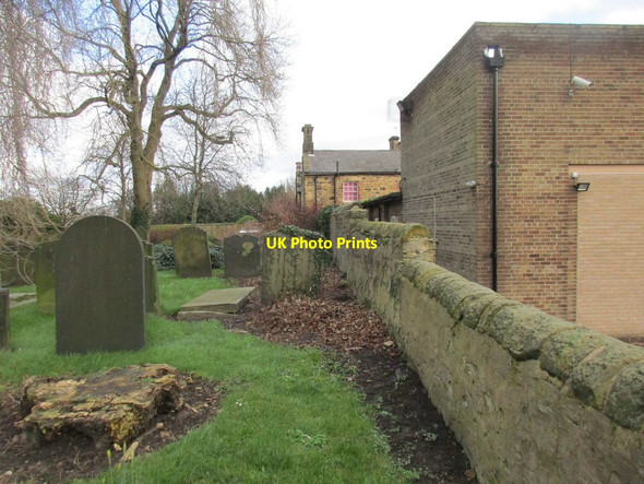 Photo 6"x4" The churchyard wall, Handsworth Handsworth\/SK4086 c2016