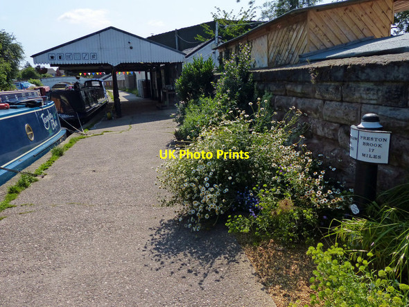 Photo 6"x4" Trent & Mersey Canal Milepost in Middlewich Middlewich c2015