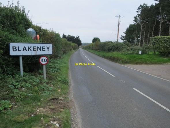 Photo 6"x4" Norfolk coast road Blakeney\/TG0243 c2015