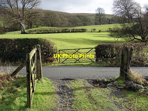 Photo 6"x4" The exit from Pentrepiod Halt L\u00f4n\/SH8831 c2016
