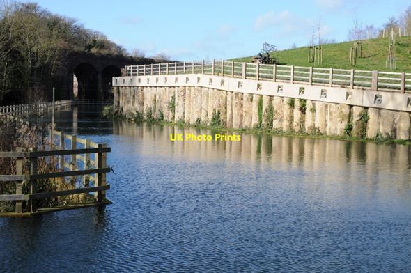 Photo 6"x4" Restored Thames and Severn Canal Stroud\/SO8405 c2016