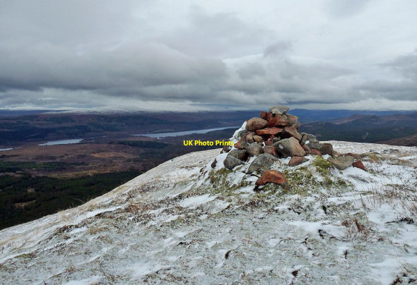 Photo 6"x4" Cairn, Meall Doir' an Daimh, Inverness-shire Garrygualach c2016