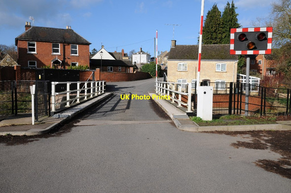 Photo 6"x4" Swing bridge on the Stroudwater Canal Stroud\/SO8405 c2016