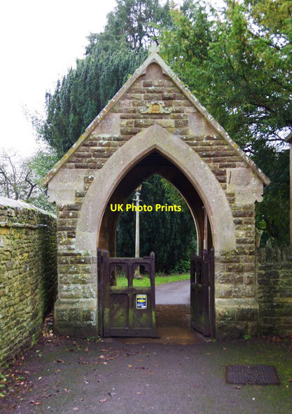 Photo 6"x4" The lychgate at St. Mary's Church Cogges, Church Lane, Cogges, Witney, Oxon Witney c2016