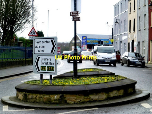 Photo 6"x4" Small traffic island, Omagh Omagh c2016