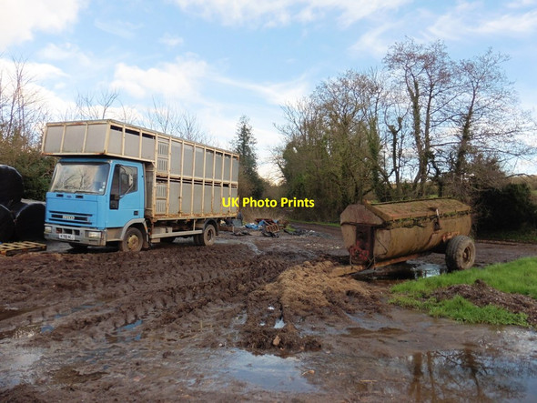 Photo 6"x4" Vehicles at Nicholashayne Farm Nicholashayne c2016