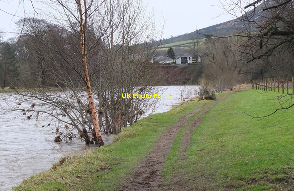 Photo 6"x4" The Tweed near Melrose Melrose\/NT5434 c2016