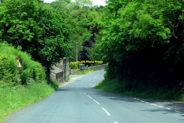 Photo 6"x4" The road through Forest Becks Forest Becks c2015