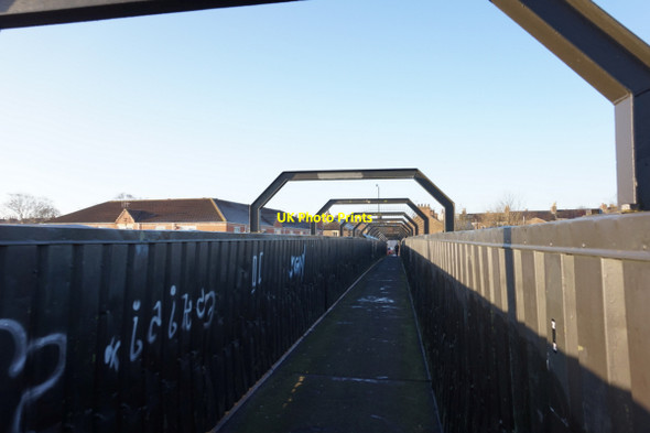Photo 6"x4" Footbridge leading to Wilton Rise, York York\/SE5951 c2016