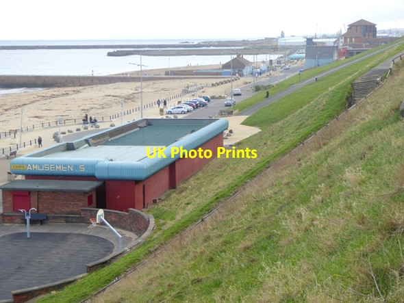 Photo 6"x4" Roker Seafront Sunderland\/NZ3957 c2016