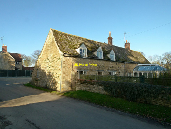 Photo 6"x4" Periwinkle Cottage, Church Road, Lyndon Lyndon c2016